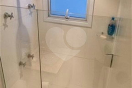 Apartamento à venda com 3 suítes em Campo Belo, São Paulo, SP