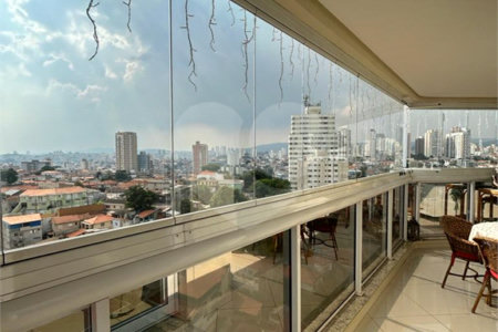 Apartamento à venda com 3 suítes em Santa Teresinha, São Paulo, SP