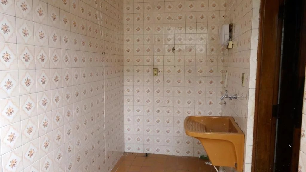 Sobrado à venda com 3 quartos, sendo 1 suíte, em Cidade Monções, São Paulo, SP