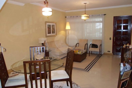 Sobrado à venda com 2 quartos em Santana, São Paulo, SP