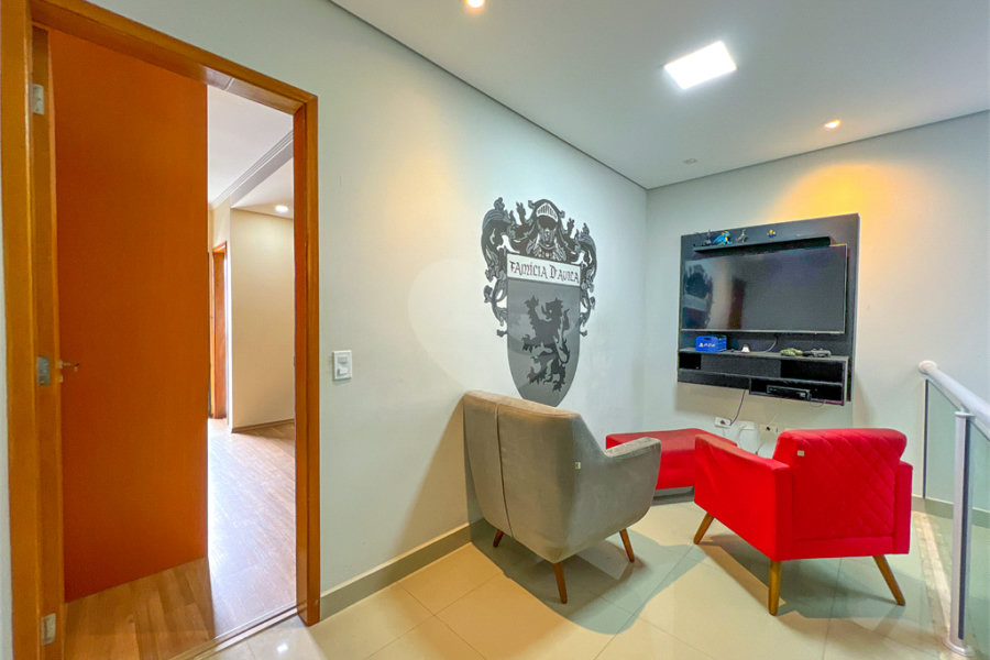 Sobrado à venda com 3 quartos, sendo 1 suíte,  em Tremembé, São Paulo, SP