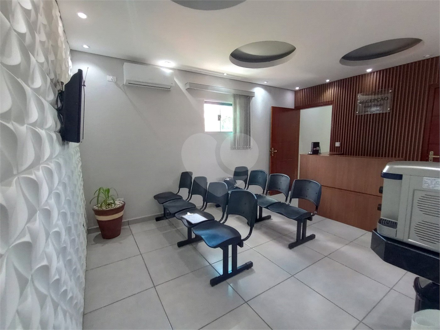 Sobrado à venda com 2 quartos, sendo 1 suíte, em Vila Vendramini, Itapetininga, SP