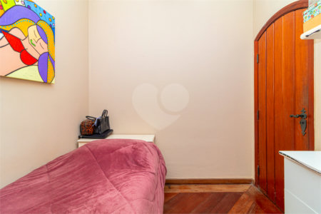 Casa à venda com 4 suítes em Jardim Marajoara, São Paulo, SP