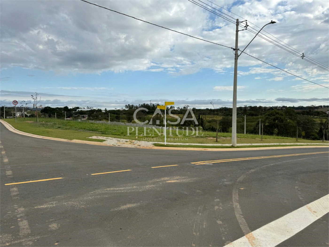 Terreno em condomínio à venda em Alphaville Nova Esplanada, Votorantim, SP