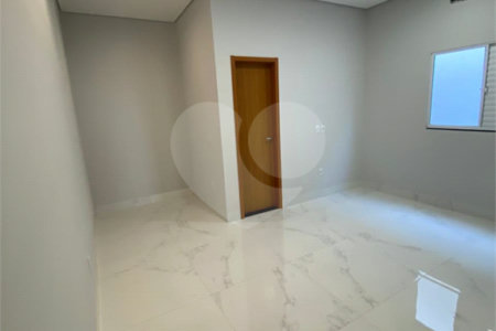 Casa Térrea à venda com 3 quartos, sendo 1 suíte, em Ponte Nova, Várzea Grande, MT