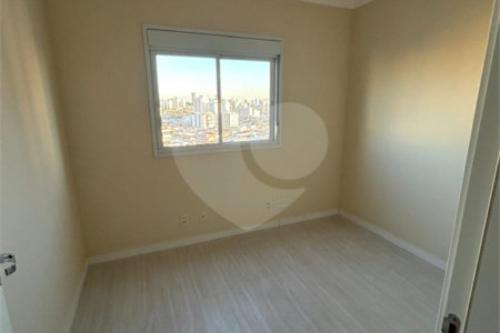 Apartamento à venda com 3 suítes em Quarta Parada, São Paulo, SP
