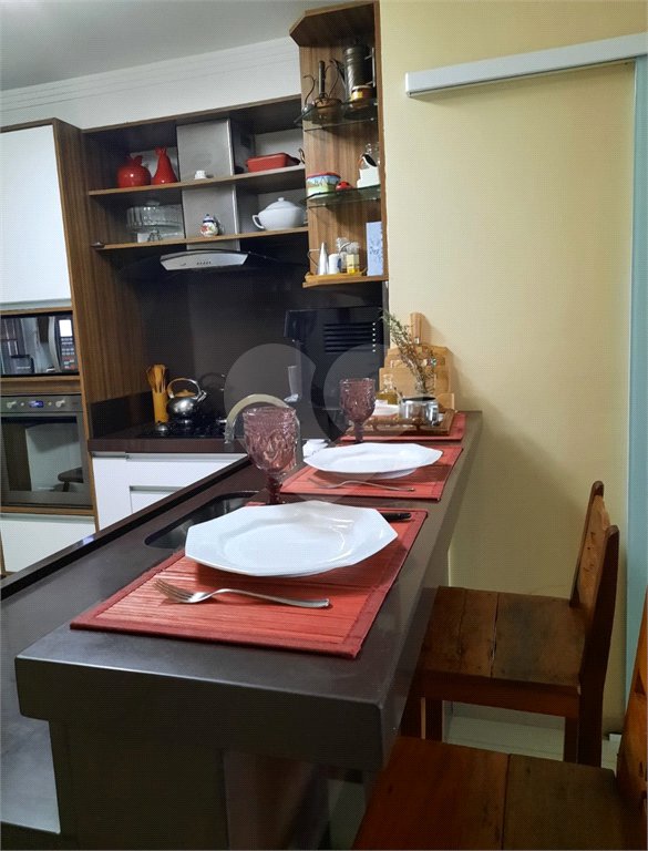 Sobrado à venda com 2 suítes em Vila Guilherme, São Paulo, SP