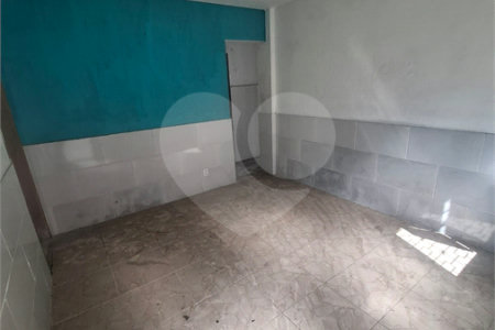 Casa à venda com 5 quartos em Campo Grande, Rio de Janeiro, RJ