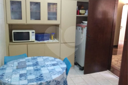 Casa à venda com 4 quartos, sendo 1 suíte, em Alto da Lapa, São Paulo, SP