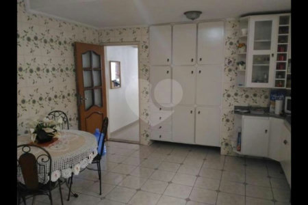Sobrado à venda com 3 quartos em Jaguaré, São Paulo, SP