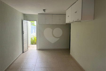 Casa à venda com 4 quartos, sendo 3 suítes,  em Jardim Franca, São Paulo, SP