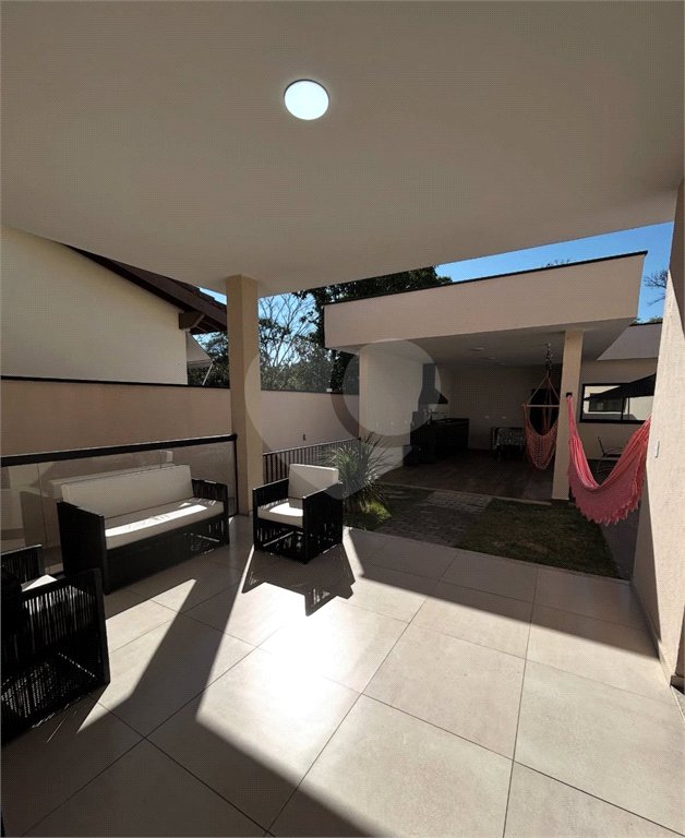 Casa à venda com 3 quartos, sendo 1 suíte, no condomínio Bosque dos Pires, Itatiba - SP