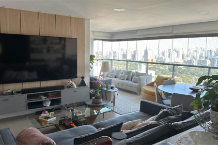 Apartamento à venda ou para alugar com 2 suítes em Vila Olímpia, São Paulo, SP