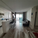 Apartamento à venda com 2 quartos, sendo 1 suíte,  no Centro, Mongaguá, SP