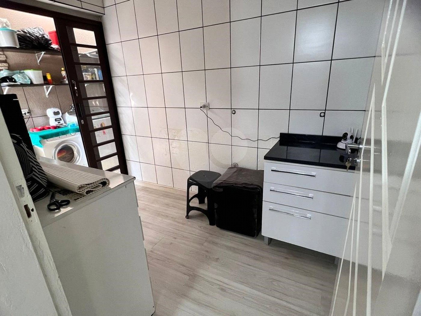 Sobrado à venda com 3 quartos, sendo 1 suíte,  em Jardim Modelo, Suzano, SP