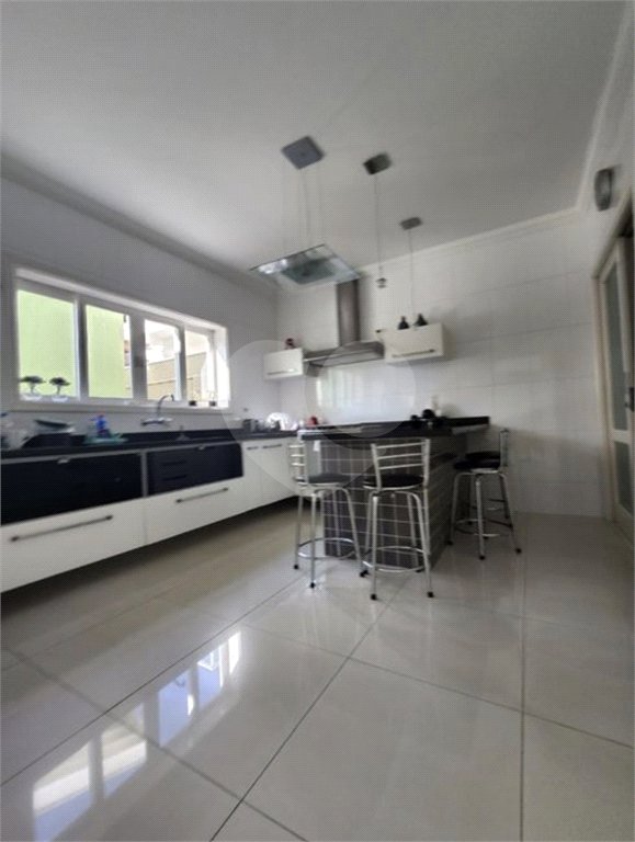 Casa à venda com 3 suítes no condomínio Villagio Di Verona, Vinhedo - SP
