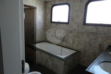 APARTAMENTO PARA VENDA OU LOCAÇÃO COM 6 DORMITÓRIOS ALTO PADRÃO