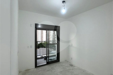 Apartamento à venda com 3 suítes em Jardim Aurélia, São Paulo, SP