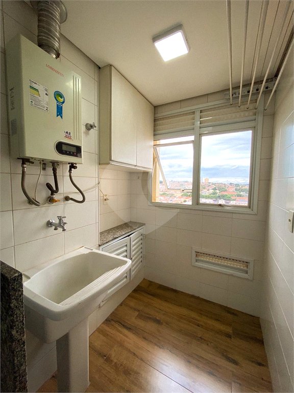 Apartamento à venda com 2 quartos no Centro, Araraquara, SP