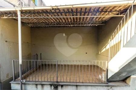 Sobrado à venda com 3 quartos, sendo 1 suíte,  em Vila Gustavo, São Paulo, SP