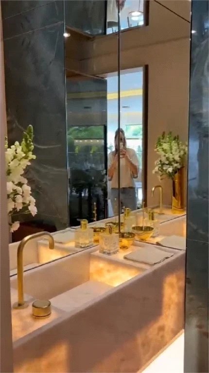 Apartamento à venda com 3 suítes em Cidade Monções, São Paulo, SP
