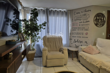 Casa à venda no Bairro Imperial – Atibaia | 2 dormitórios, suíte, 2 vagas e área gourmet