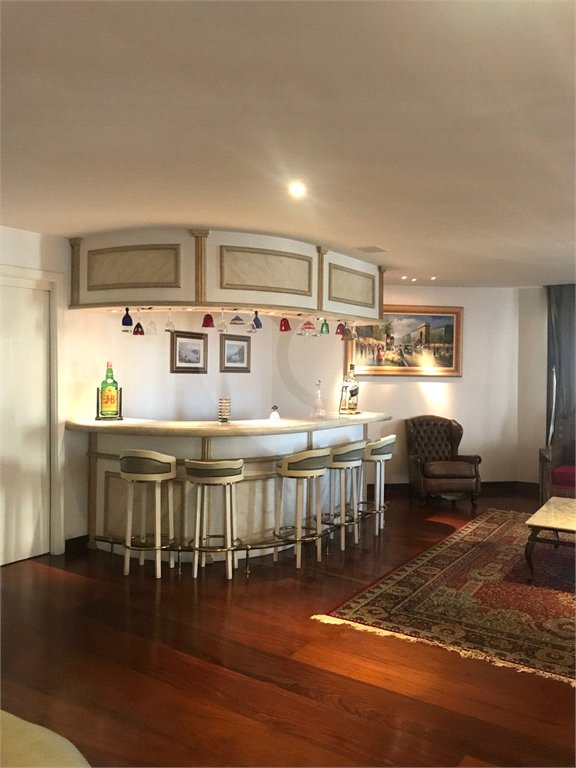 Apartamento à venda ou para alugar com 4 suítes em Santana, São Paulo, SP