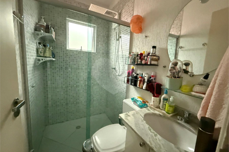 Sobrado à venda com 3 quartos, sendo 1 suíte, em Tremembé, São Paulo, SP