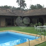 Casa à venda com 4 suítes no condomínio Chácara Jaraguá, São Paulo - SP