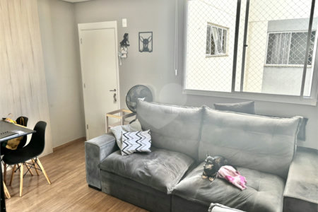 Casa à venda com 2 quartos, sendo 1 suíte, no condomínio Residencial Jasmin, Itapetininga - SP