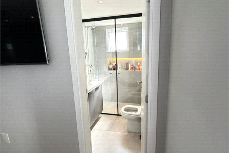 Apartamento à venda com 3 suítes em Barra Funda, São Paulo, SP
