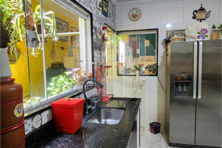 Sobrado à venda com 4 quartos, sendo 1 suíte, em Vila Romão, Salto, SP