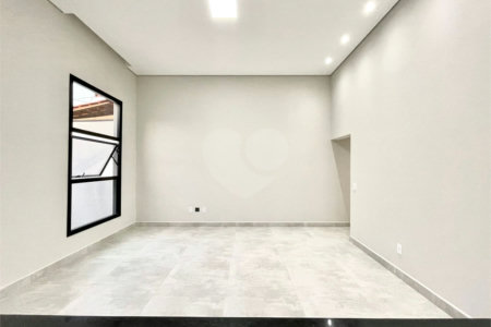 Casa Térrea à venda com 2 quartos, sendo 1 suíte,  em Jardim Rêmulo Zoppi, Indaiatuba, SP