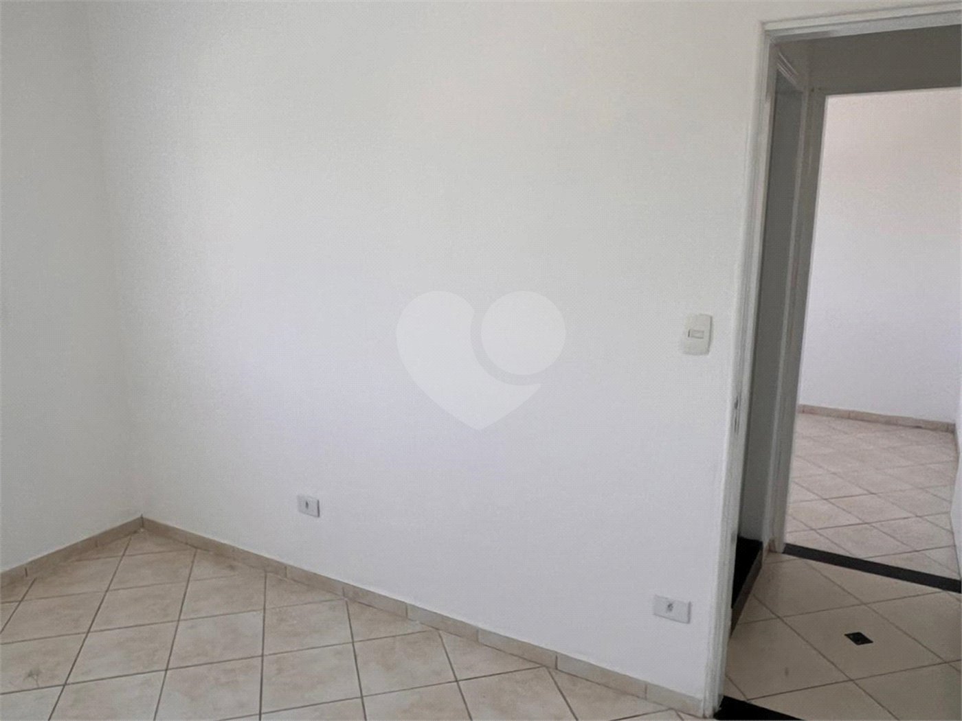 Sobrado à venda com 2 quartos, sendo 1 suíte, em Vila Correa, Ferraz de Vasconcelos, SP