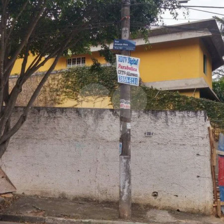 Sobrado à venda com 3 quartos, sendo 1 suíte, em Jardim Franca, São Paulo, SP
