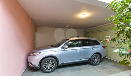 Casa à venda com 4 quartos, sendo 2 suítes,  em Alto da Boa Vista, São Paulo, SP