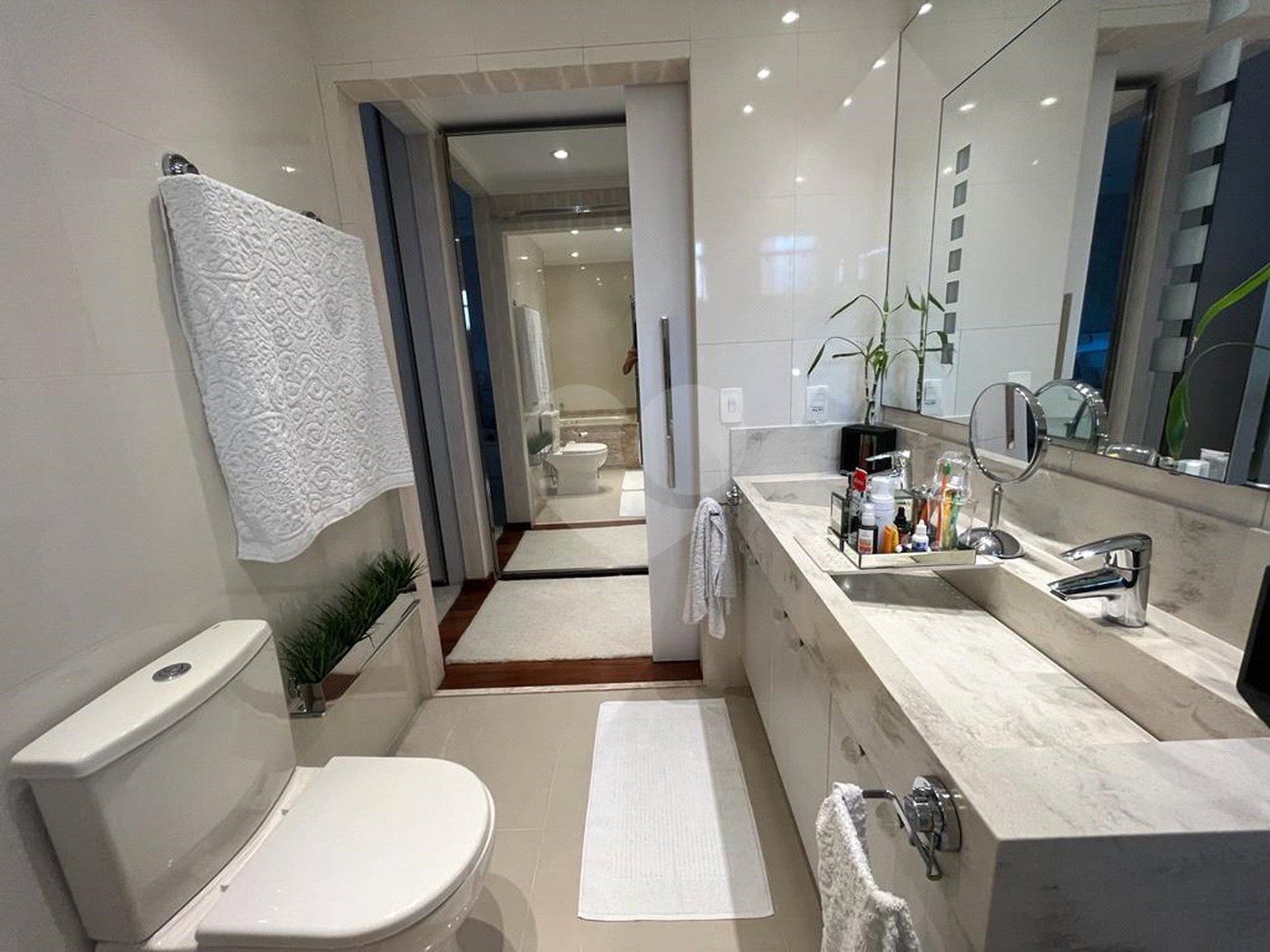 Apartamento à venda com 4 suítes em Santana, São Paulo, SP