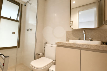Apartamento à venda com 3 suítes em Indianópolis, São Paulo, SP