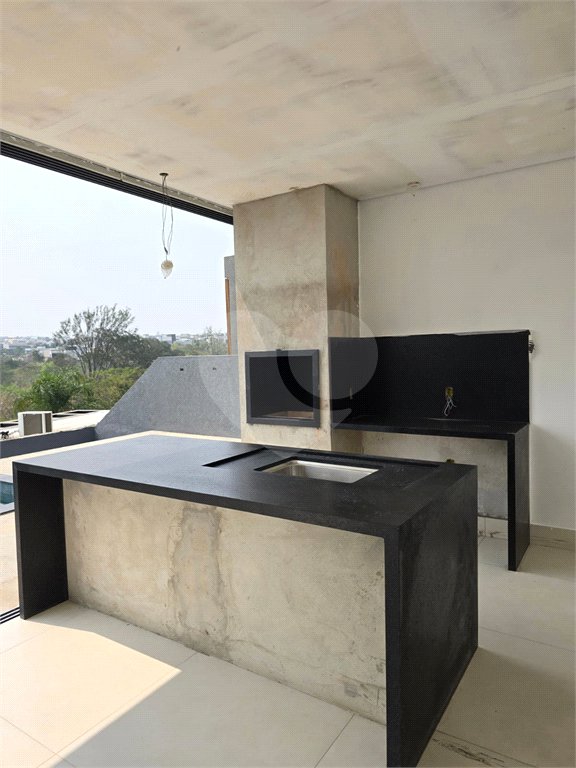 Casa à venda com 4 quartos, sendo 3 suítes, no condomínio Alphaville Nova Esplanada 4, Votorantim - SP