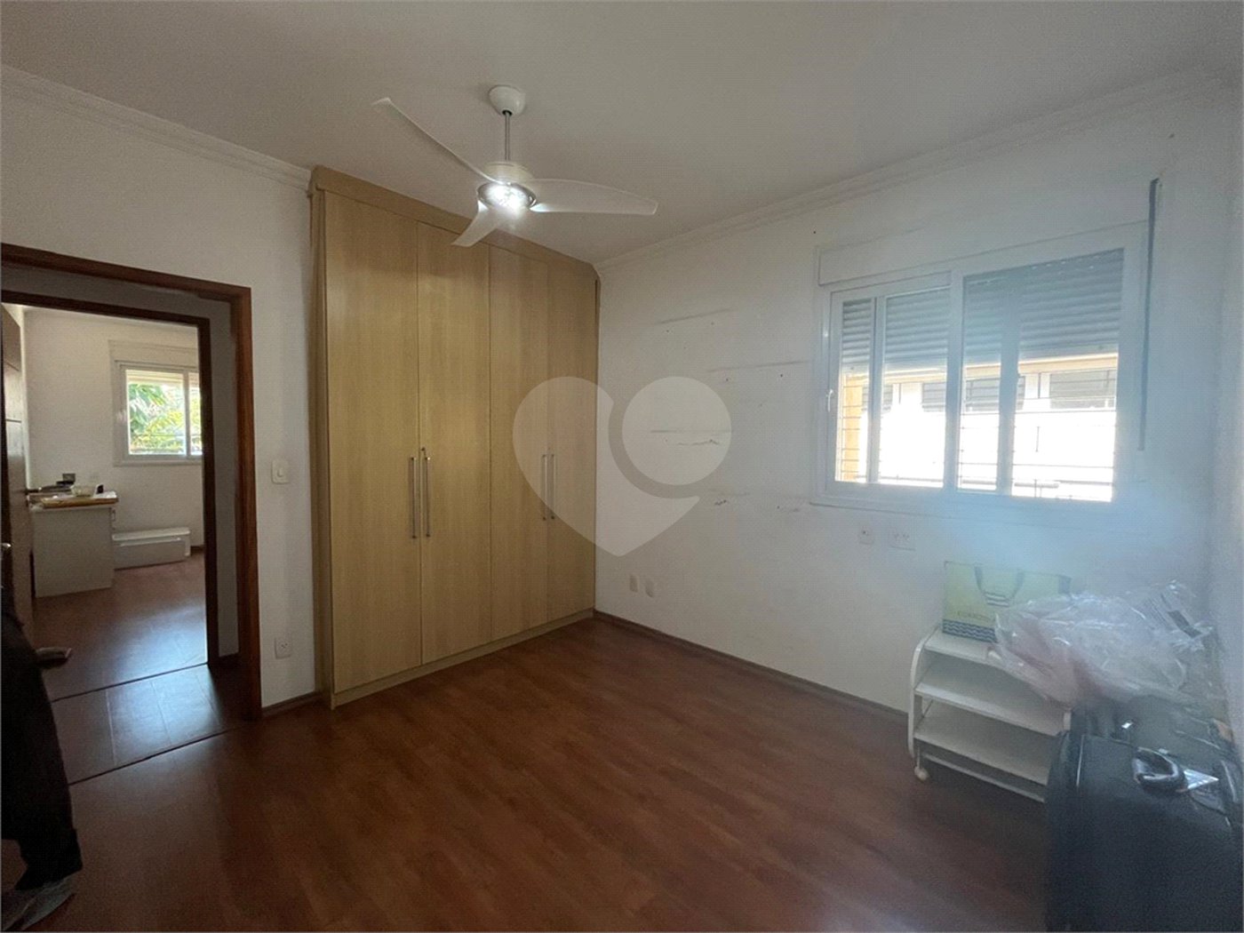 Sobrado à venda com 4 quartos, sendo 1 suíte,  em Vila Cordeiro, São Paulo, SP