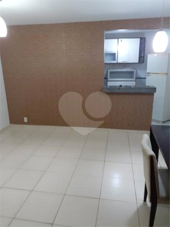 Apartamento à venda com 2 quartos, sendo 1 suíte,  em Paraíso do Morumbi, São Paulo, SP