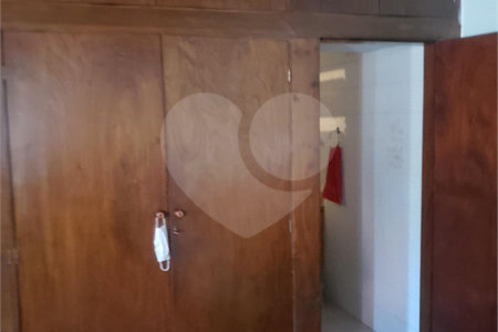 Casa à venda com 3 quartos, sendo 1 suíte, em Alto da Lapa, São Paulo, SP