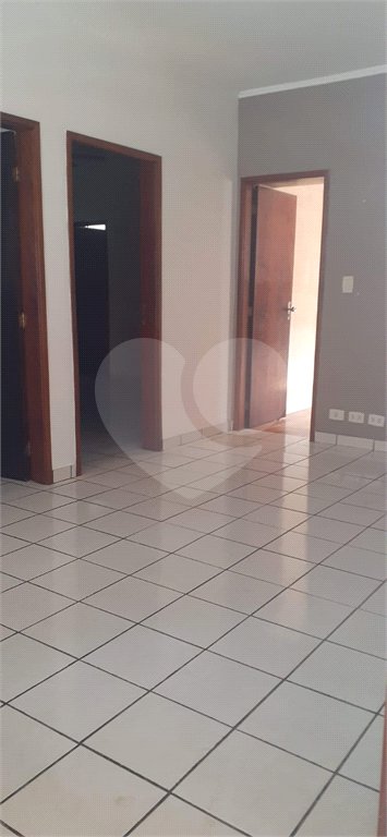 Casa à venda com 3 quartos, sendo 1 suíte, em Vila Gustavo, São Paulo, SP