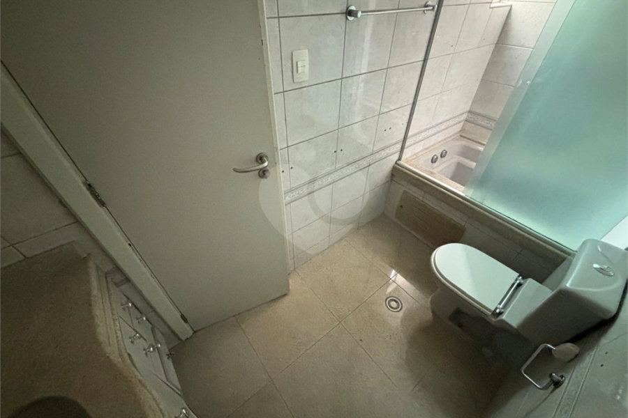 Apartamento à venda com 3 quartos, sendo 1 suíte, em Santana, São Paulo, SP