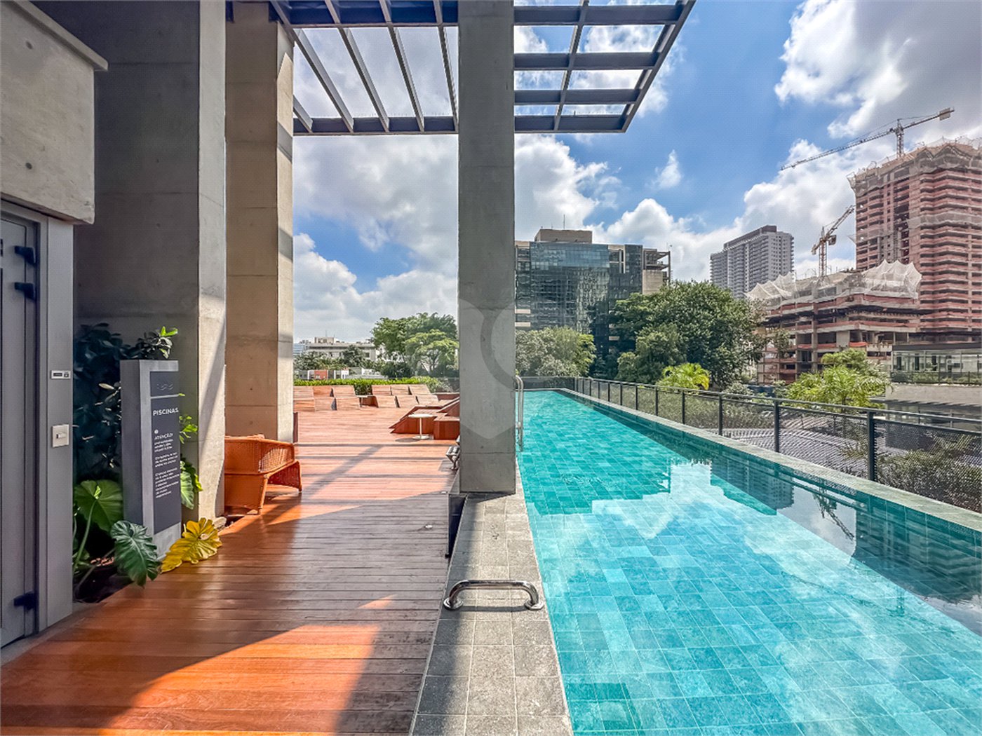 Apartamento à venda com 2 suítes em Brooklin, São Paulo, SP