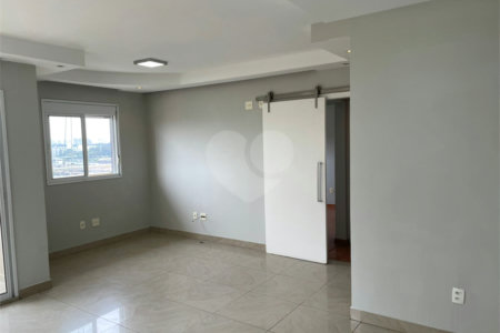 Apartamento à venda com 2 quartos, sendo 1 suíte, em Vila Leopoldina, São Paulo, SP