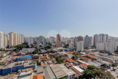 Cobertura à venda com 4 suítes em Moema, São Paulo, SP