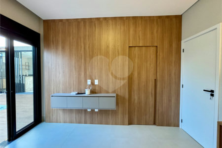 Casa à venda com 3 suítes no condomínio Residencial Dona Maria Candida, Indaiatuba - SP