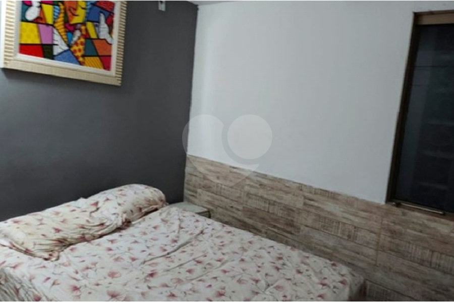 Sobrado à venda com 4 quartos em Vila Formosa, São Paulo, SP
