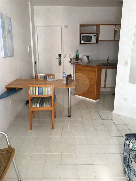 Flat à venda com 1 quarto em Riviera, Bertioga, SP